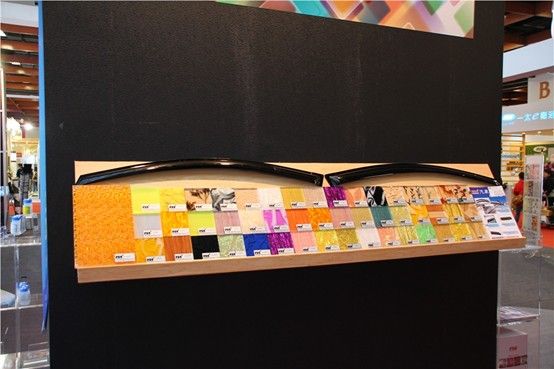 Feng Shin Acrylic exhibition in 2015-02.jpg